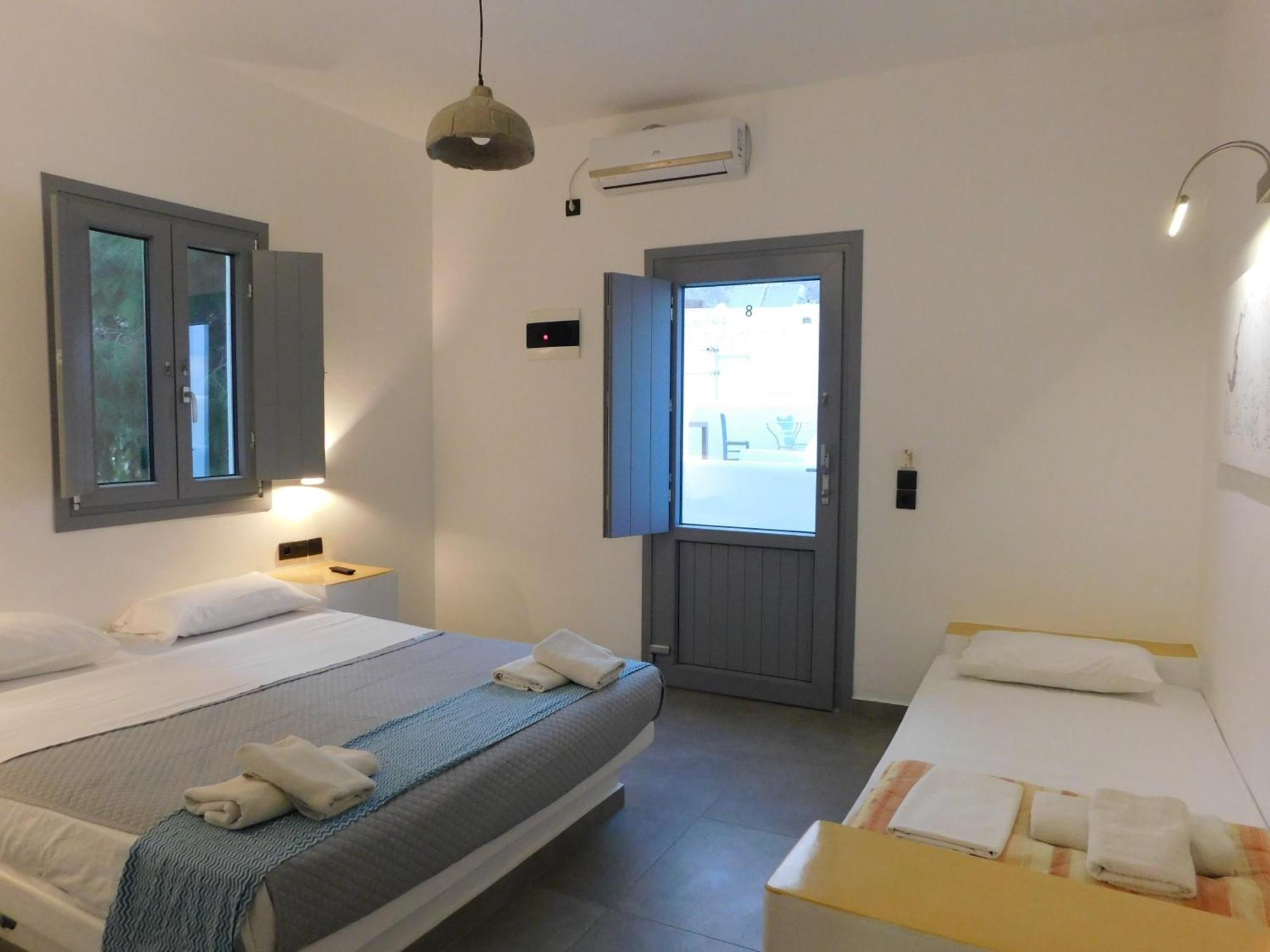 Perissa Centrale Rooms Perissa (Santorini) Exterior foto